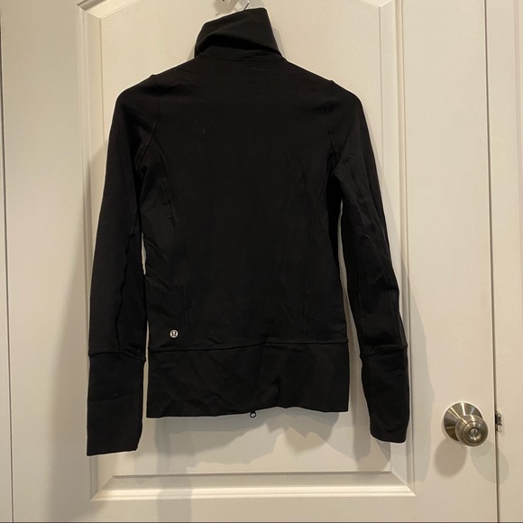 Lululemon Instride Jacket - Picture 4 of 4